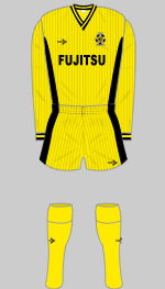 cambridge united 1988-90 away kit