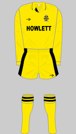 cambridge united 1990-91 home kit